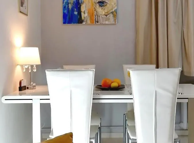 Apartment Metro Wilson Warschau