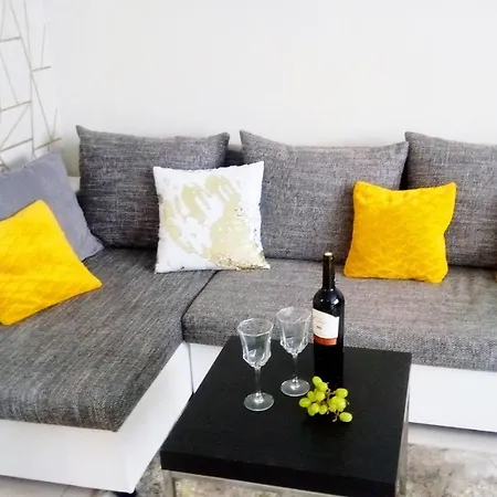 Metro Wilson Apartment Warsaw