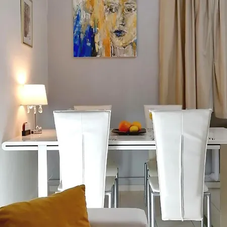 Apartment Metro Wilson Warsaw