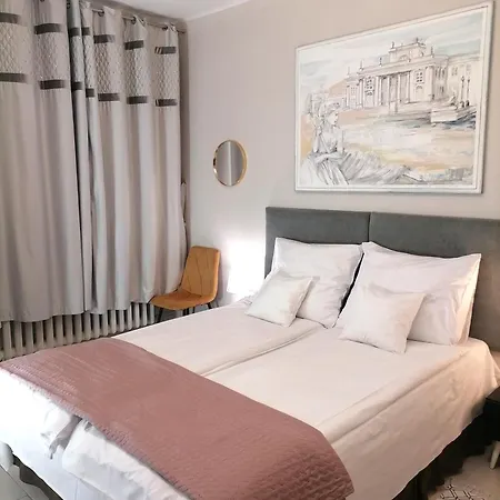 Appartement Metro Wilson *